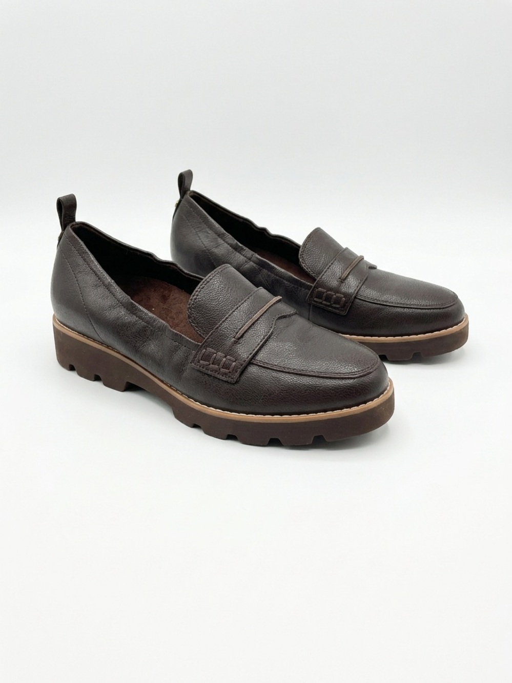 Vionic Cynthia II Leather Lug Penny Loafers Dark Brown Size 6 NWOB